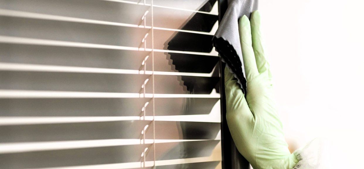 Top 7 Tips for Regular Home Window Maintenance