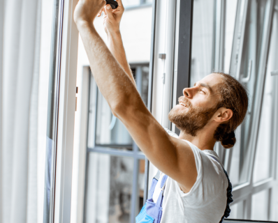 shedding-light-on-sidelight-windows-knowing-when-its-time-for-a-change